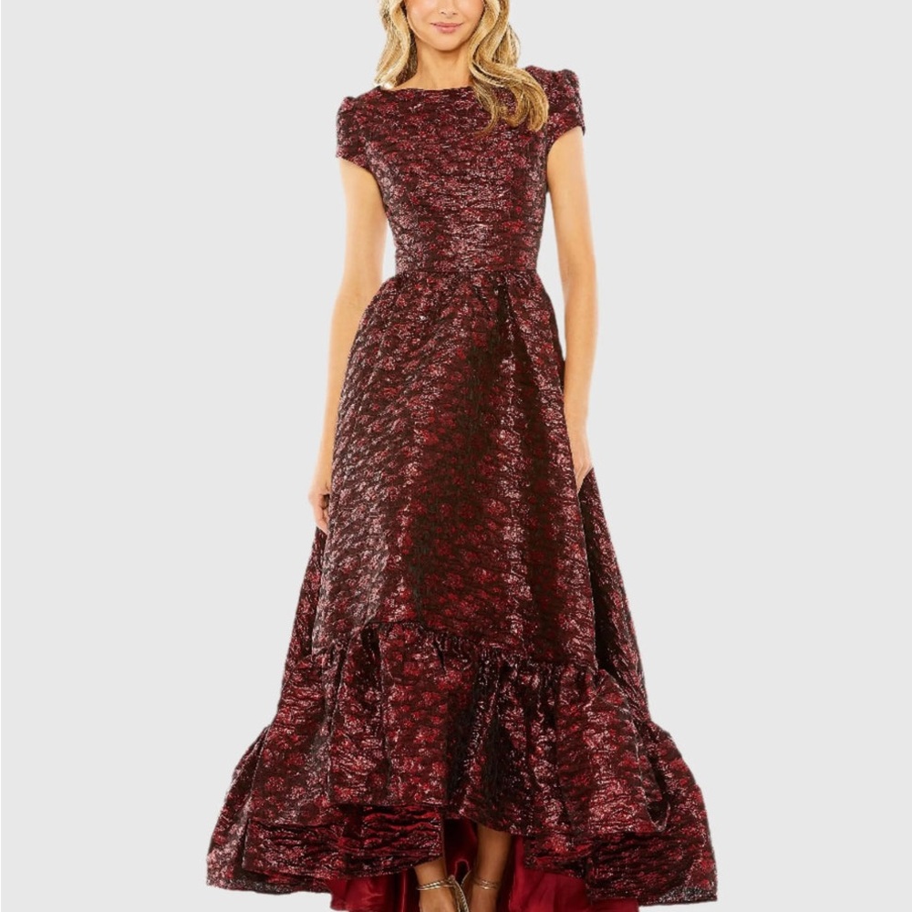 Mac Duggal Ruby High Bateau Neckline Brocade Bubble Hem Gown Size 10